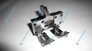 Pied pose fermeture à glissière 2 aiguilles 32mm pour pfaff 5642
