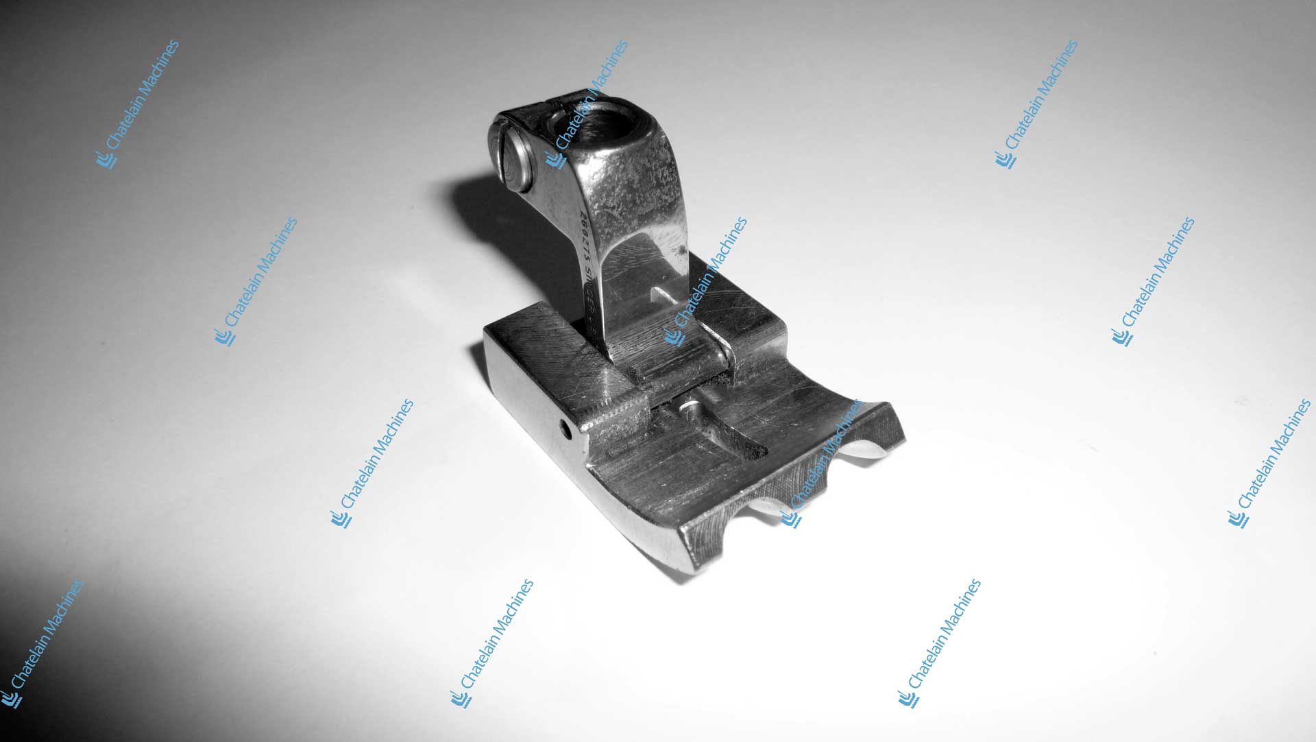 pied double passepoil pour singer 300u101